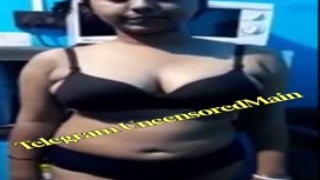 Sexy Model Moni (Monideepa) Full Nude Show Private App Hot Video